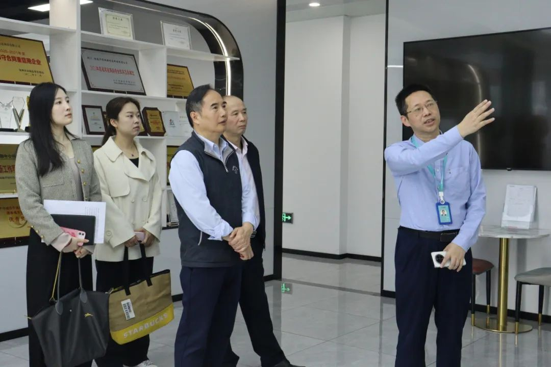 base64_image base64_image